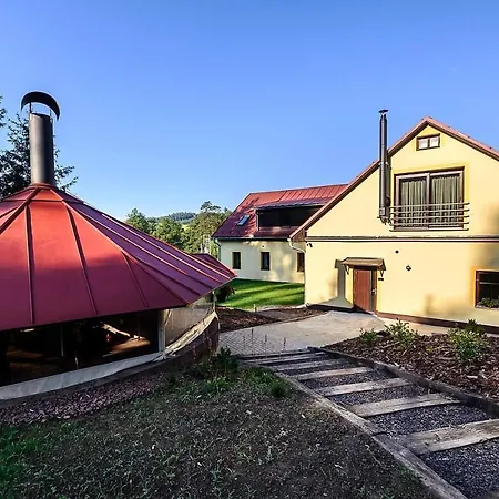 Pensjonat Krenov 62