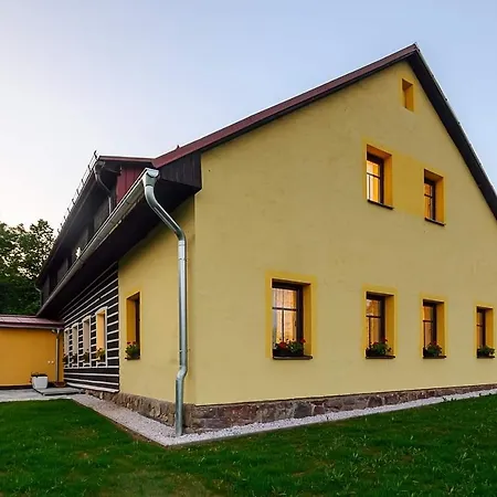 Krenov 62 Guest house