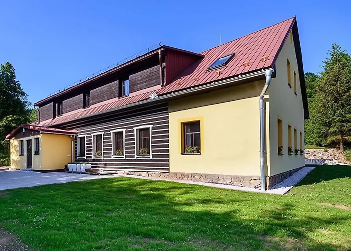 Pensjonat Krenov 62 3*